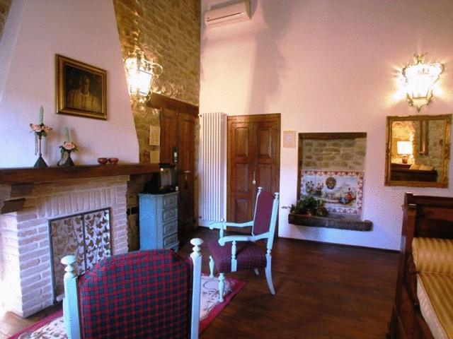 I Quattro Passeri Country House Санта-Паола Экстерьер фото