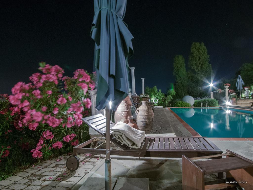 I Quattro Passeri Country House Санта-Паола Экстерьер фото