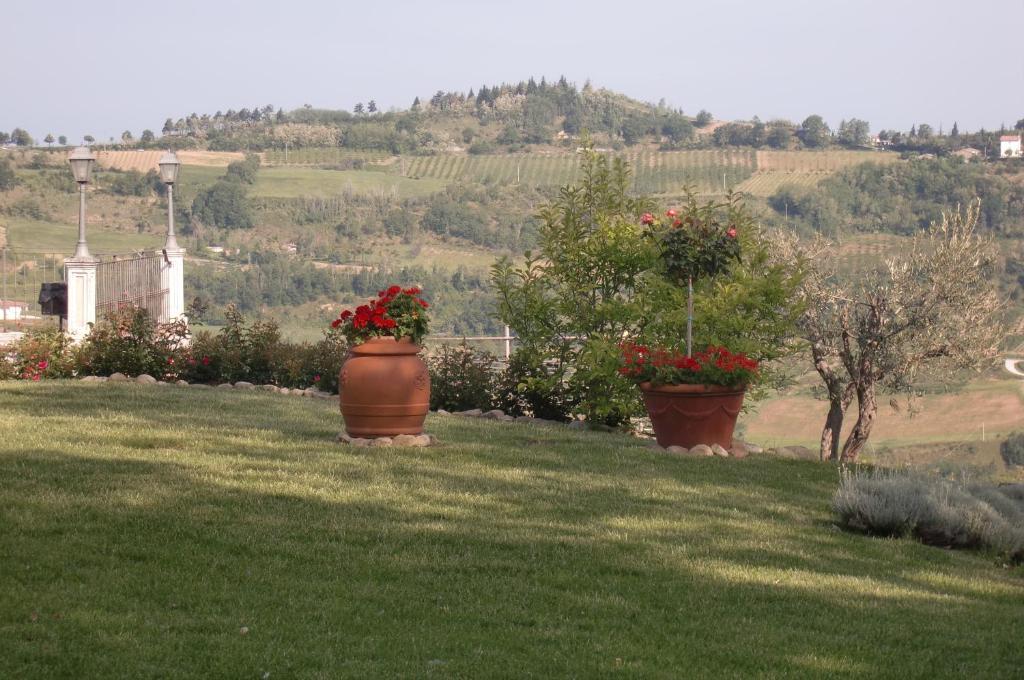 I Quattro Passeri Country House Санта-Паола Номер фото